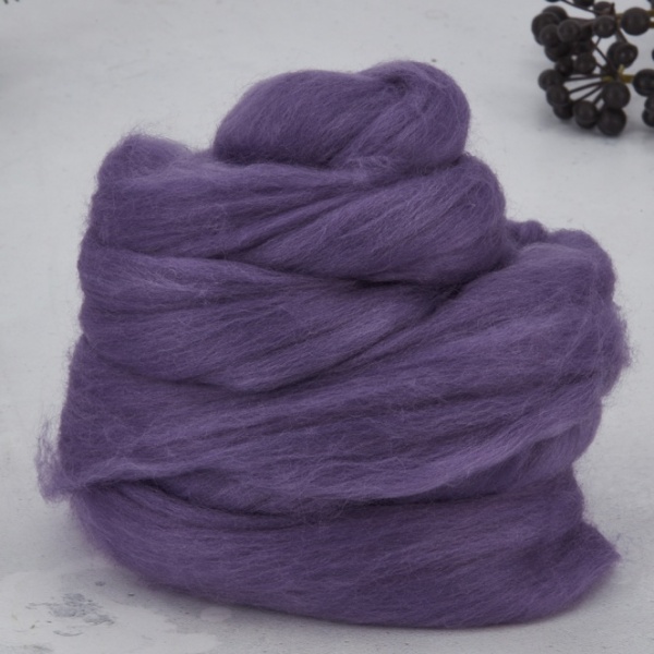 Deep Mauve Dyed Merino 3.76