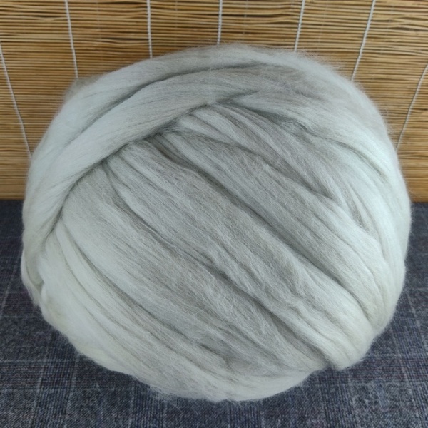 Jumbo Yarns - Green Grey